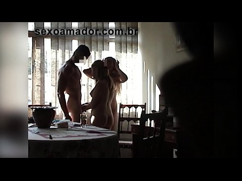❤️ Sekss draugi uzaicina milzu vīrieti un sekss trijatā ar viņu ❤️❌ Duršanās video pie lv.pinkporno.ru ❌